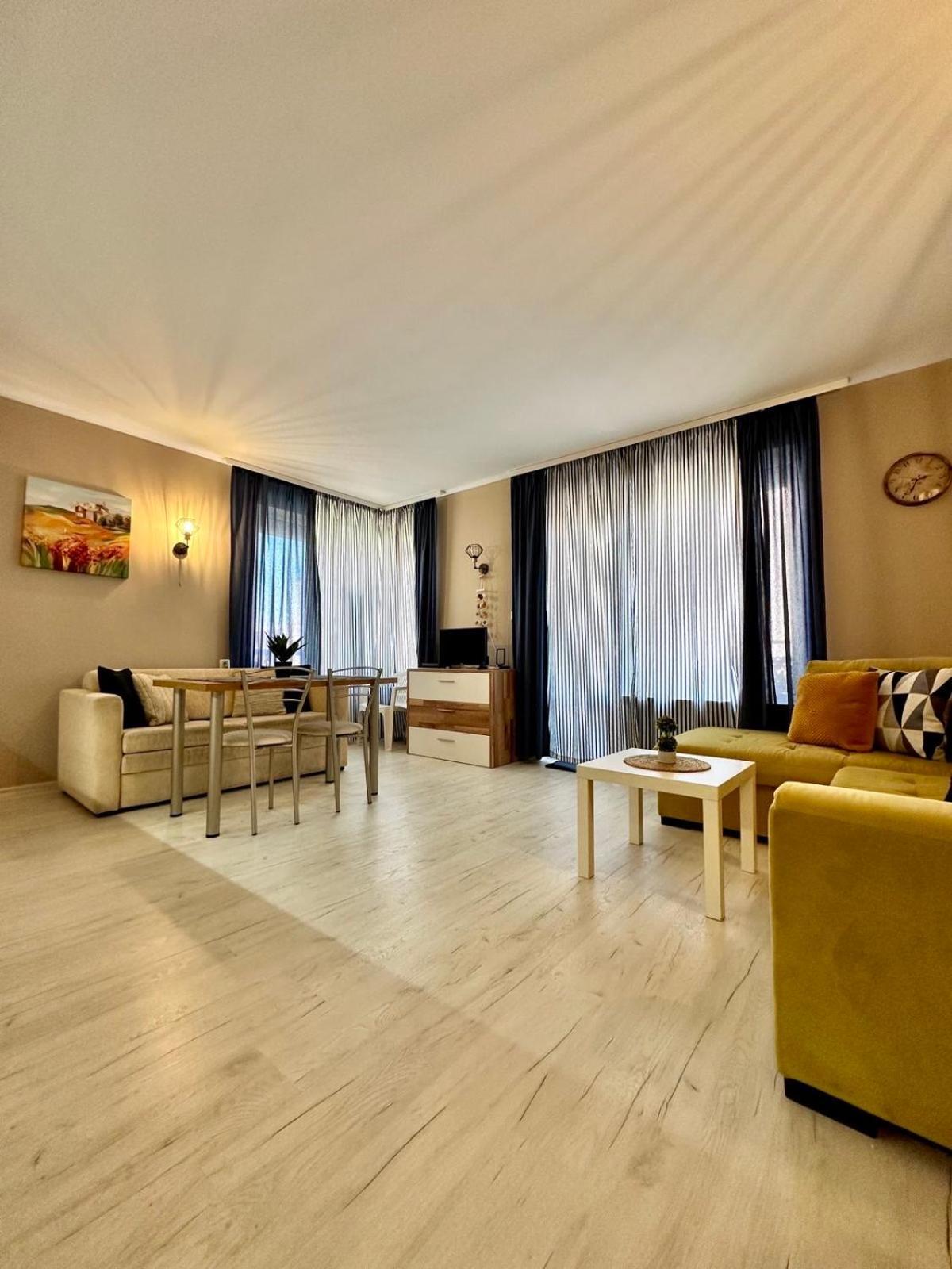 Blue Marine - Daneli Apartment 써니비치 외부 사진